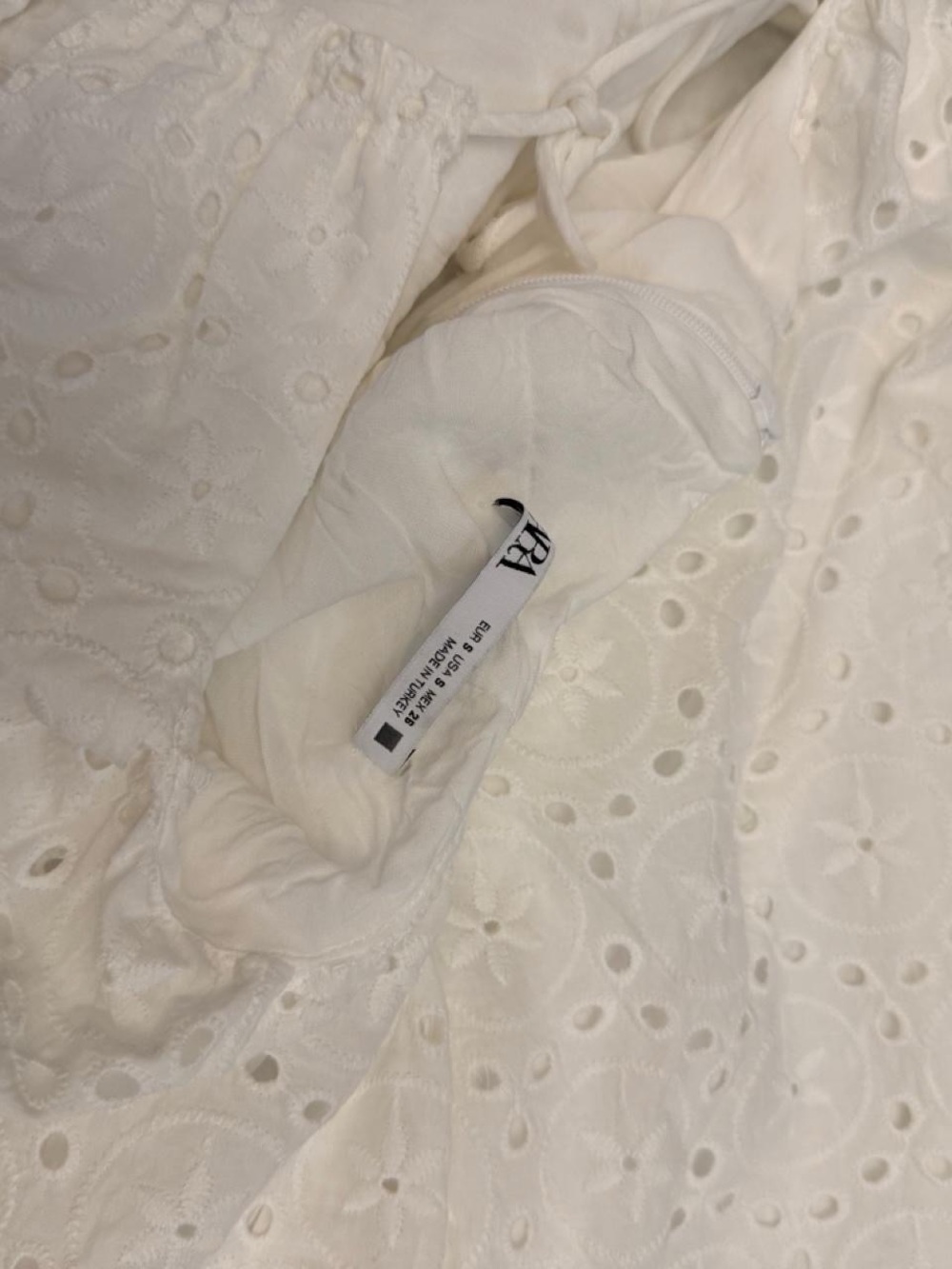 Zara White Eyelet Maxi Dress ✦ Open Back Summer Dress - Picture 8 of 8